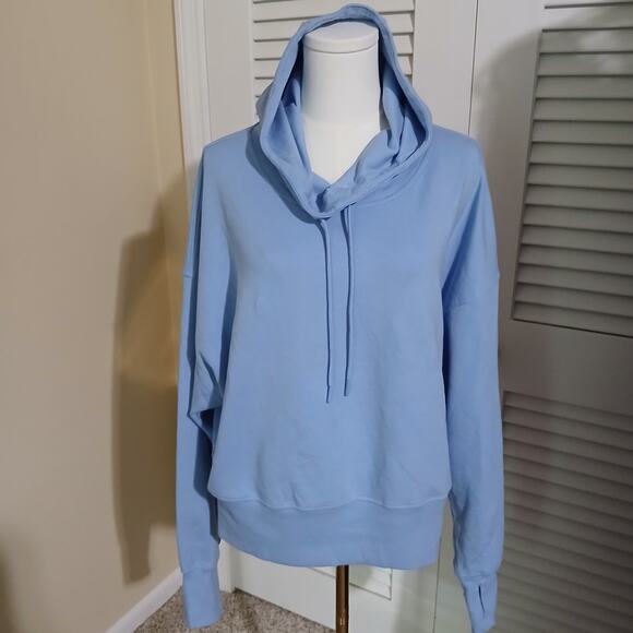 OLD NAVY Active Dynamic Fleece Women's XL Periwinkle Hooded Sweatshirt - Picture 1 of 12